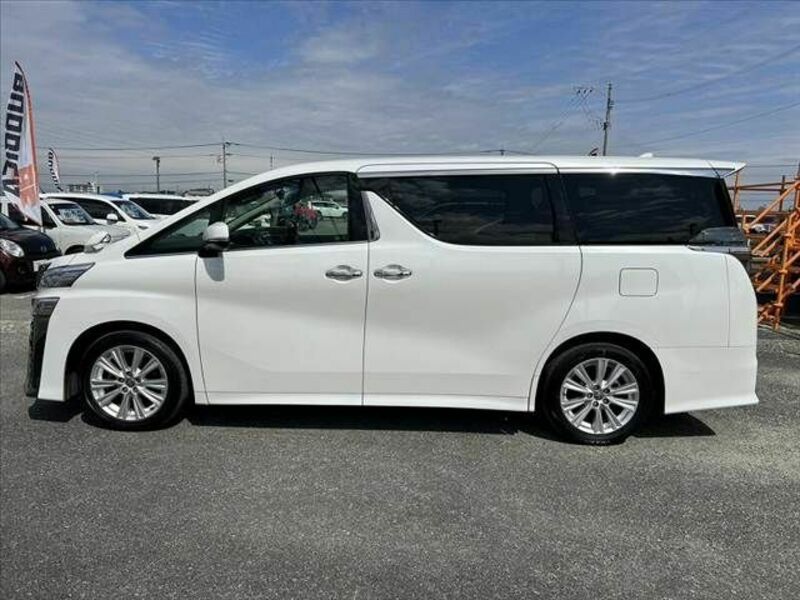 VELLFIRE-10