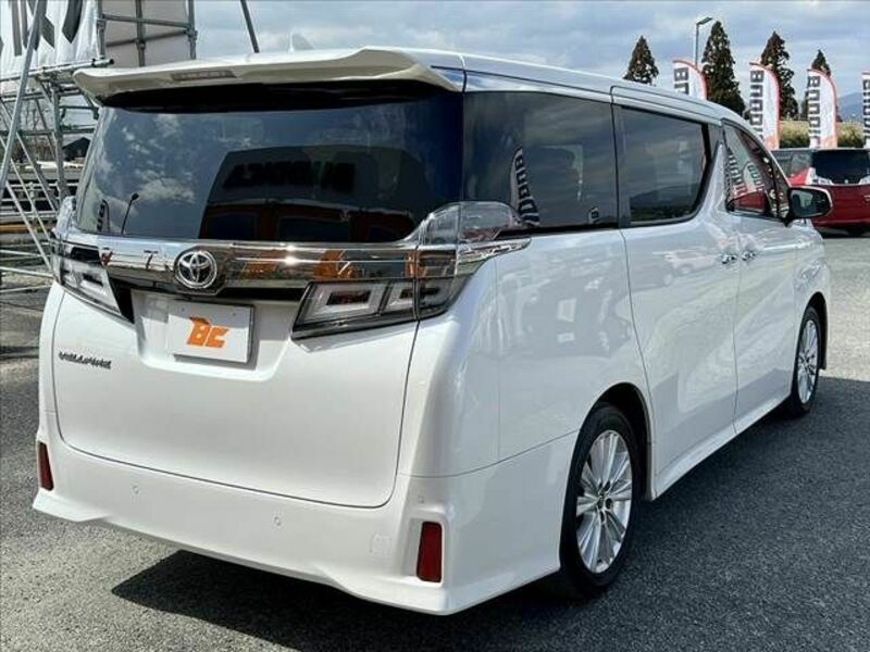 VELLFIRE-12