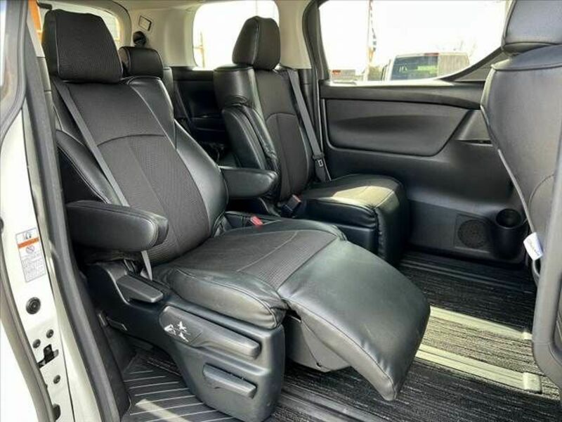 VELLFIRE-22
