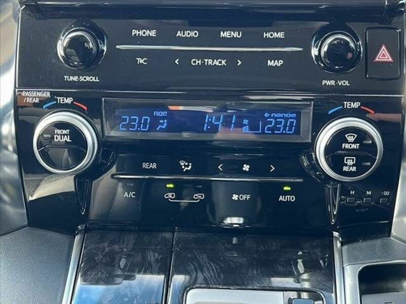 VELLFIRE-24