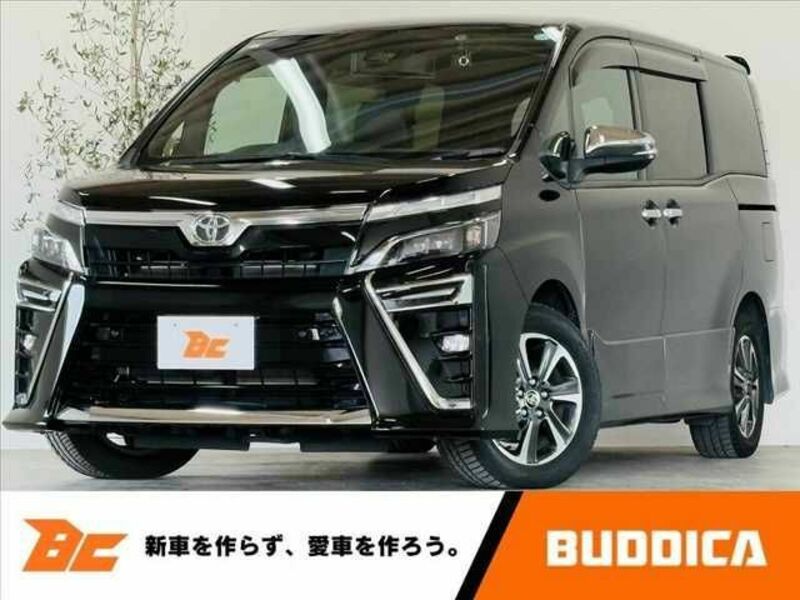 TOYOTA　VOXY