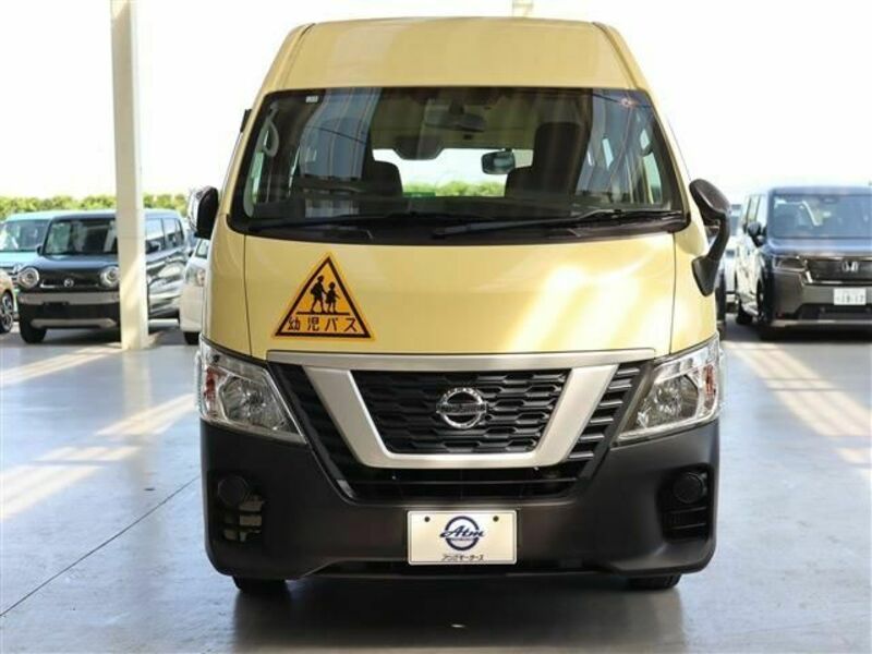 NV350 CARAVAN-20
