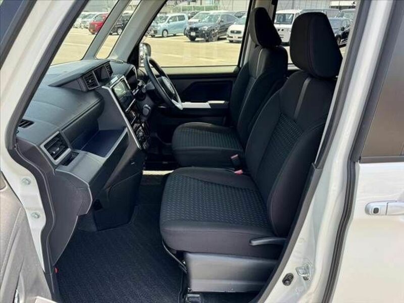 ROOMY-16