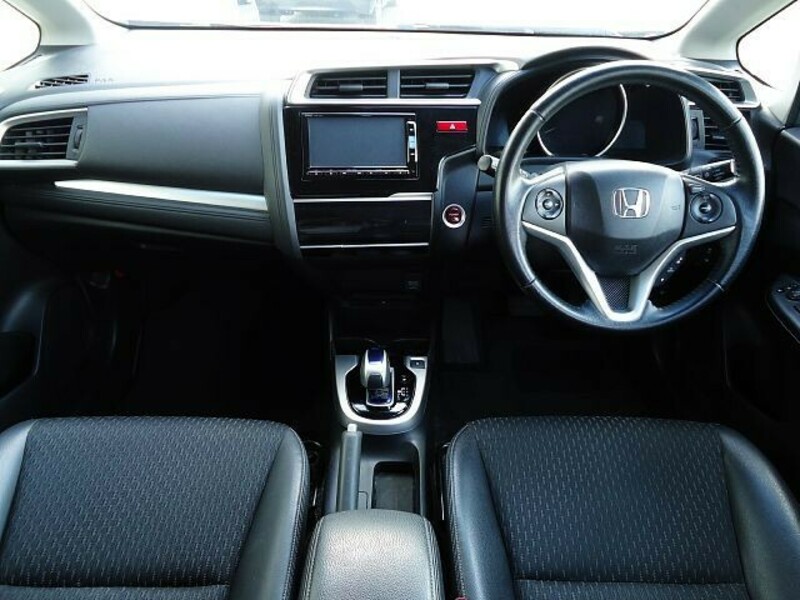 FIT HYBRID