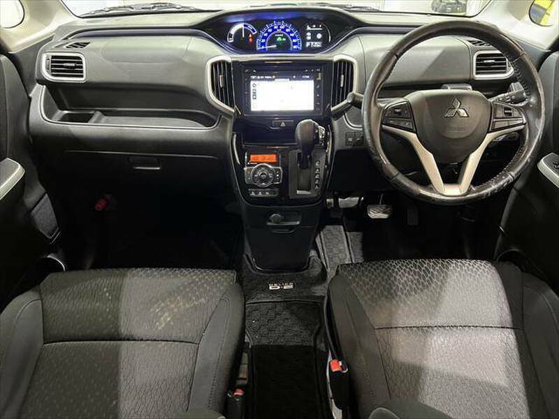 DELICA D2