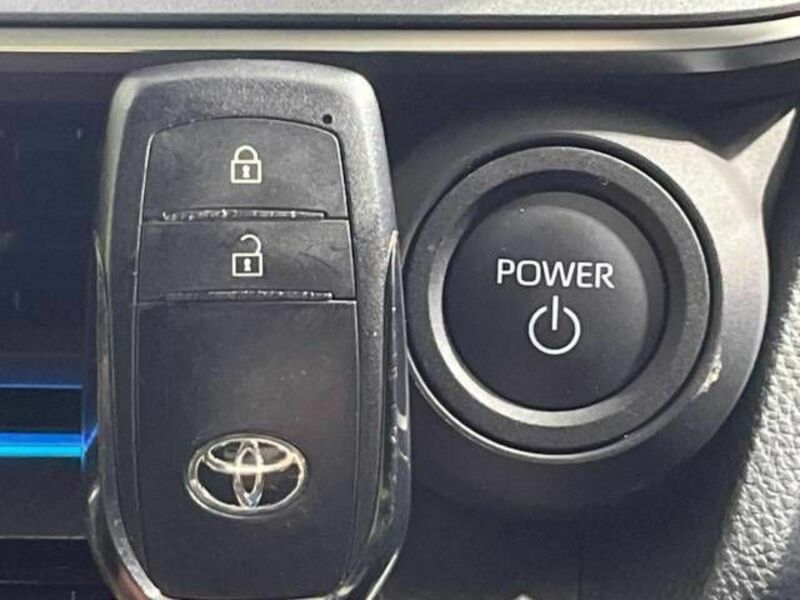 PRIUS-7