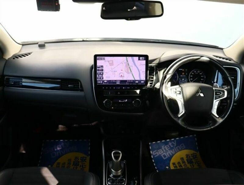 OUTLANDER PHEV