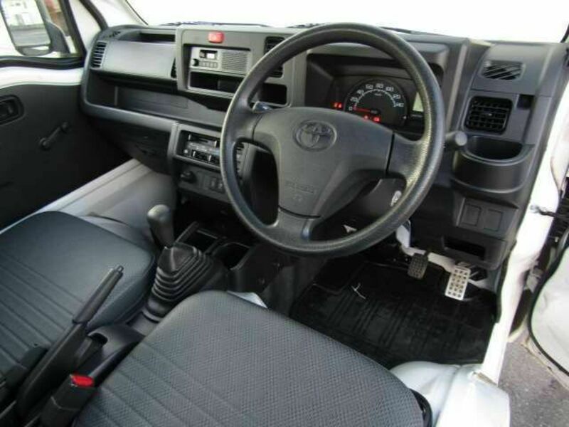 PIXIS TRUCK