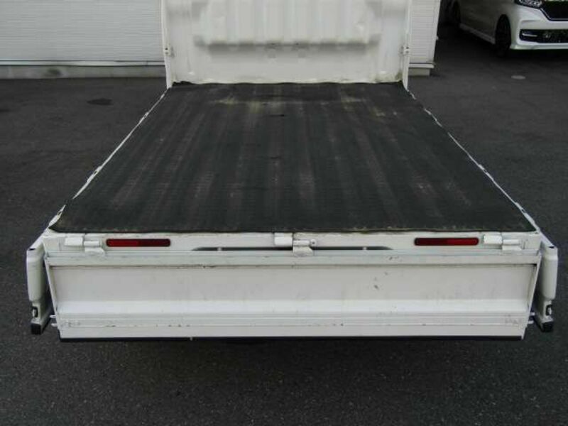 PIXIS TRUCK