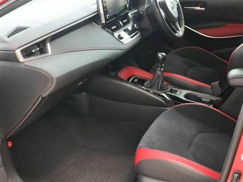 COROLLA SPORT-17