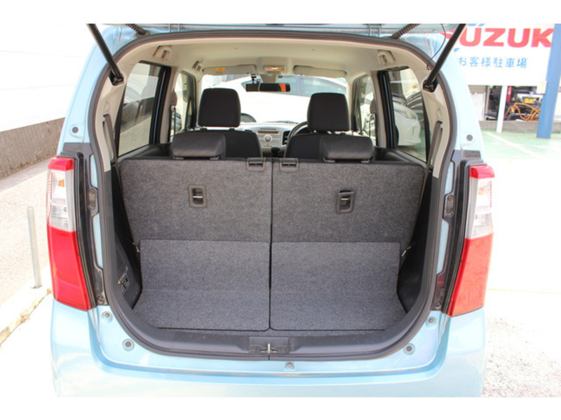 WAGON R-6