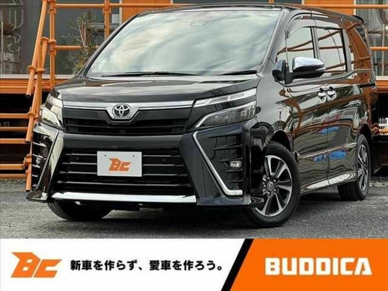 TOYOTA　VOXY