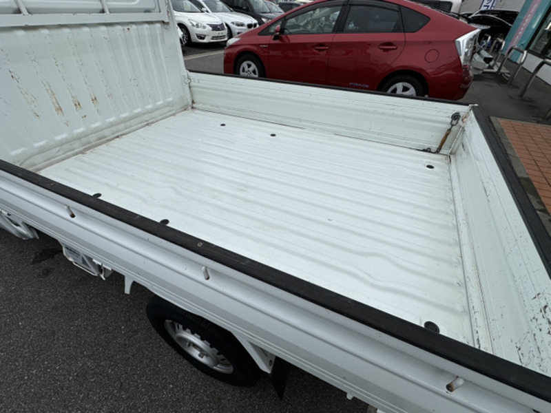 MINICAB TRUCK