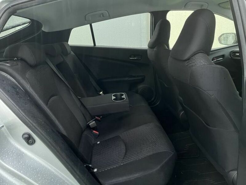 PRIUS-3