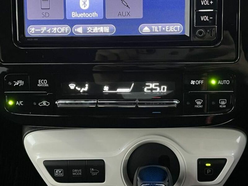 PRIUS-14