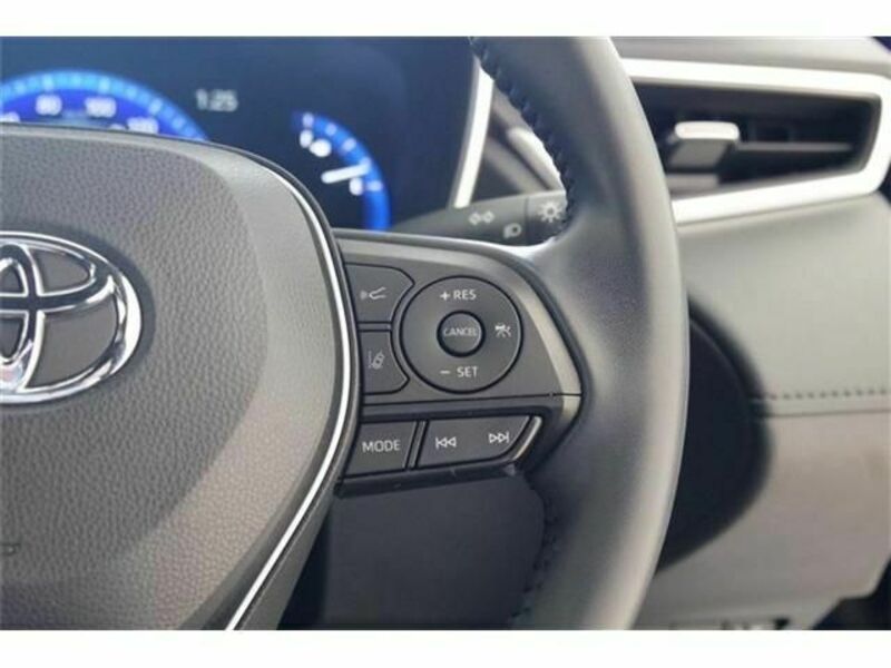 COROLLA CROSS-27