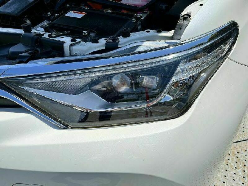 AURIS HYBRID