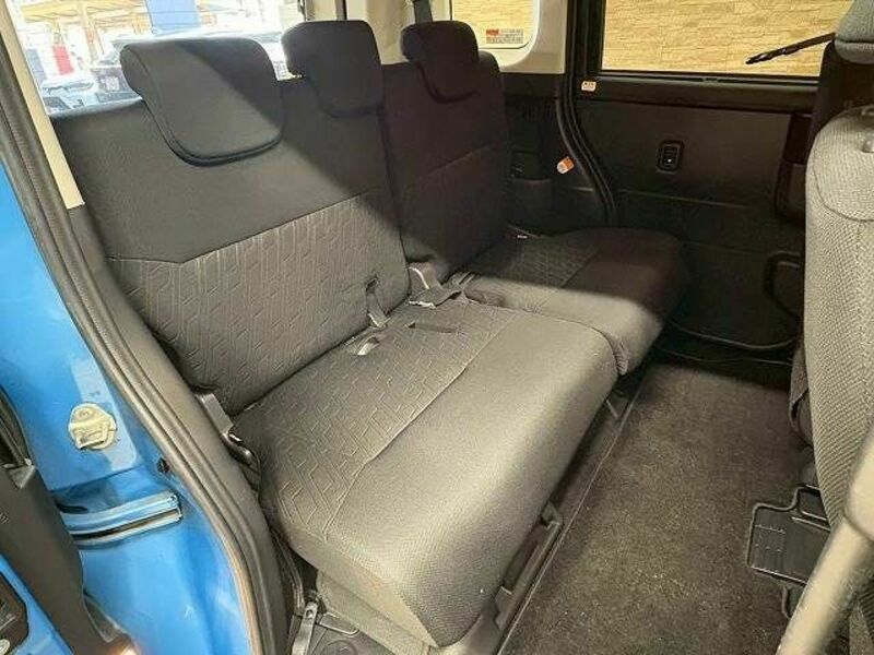 ROOMY-5