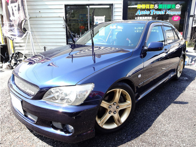 TOYOTA　ALTEZZA