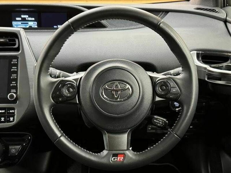 PRIUS PHV-12
