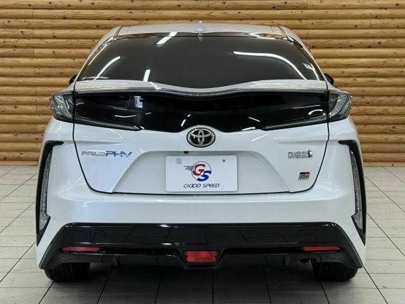 PRIUS PHV-18