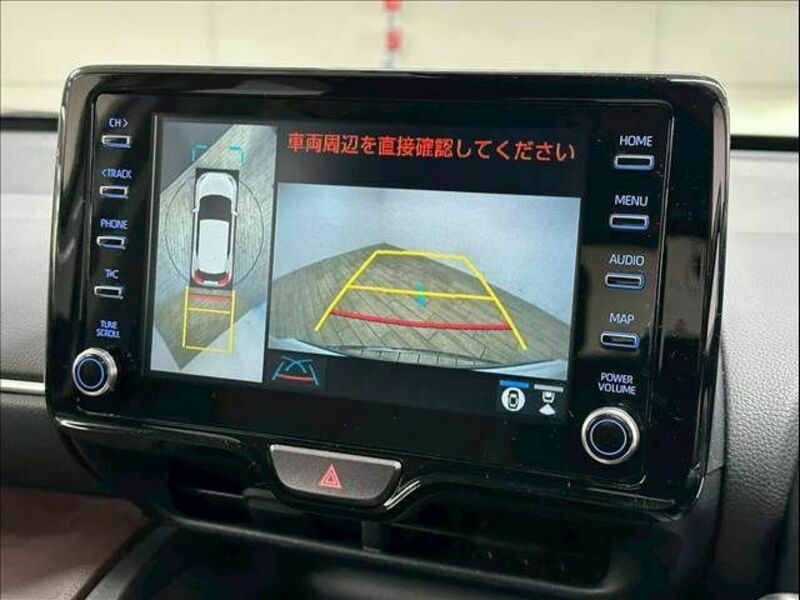 YARIS CROSS-3