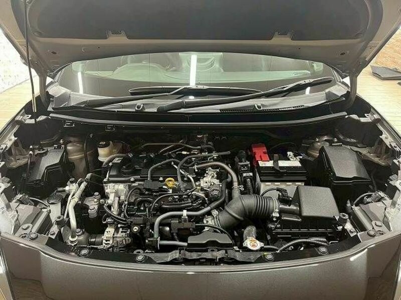 YARIS CROSS-17