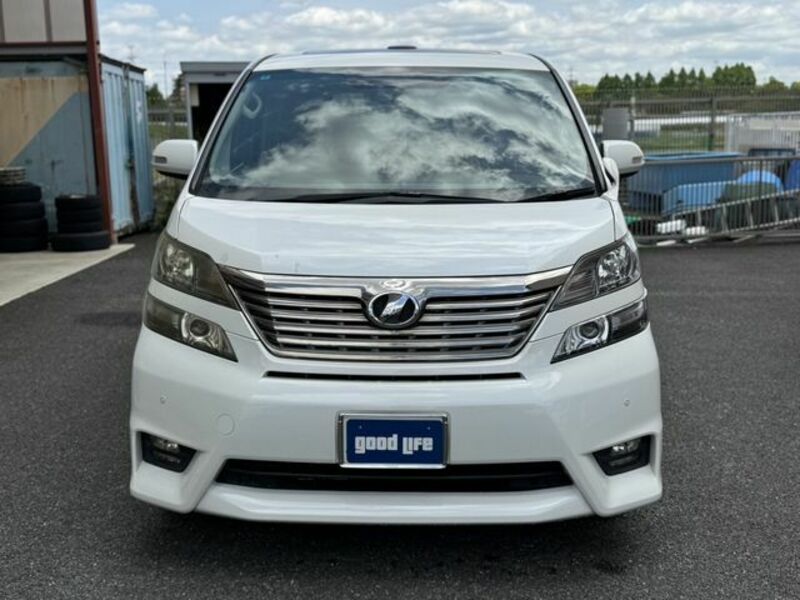 VELLFIRE-1