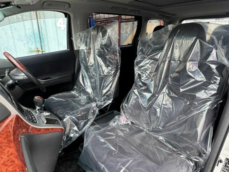 VELLFIRE-6