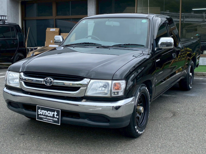 HILUX