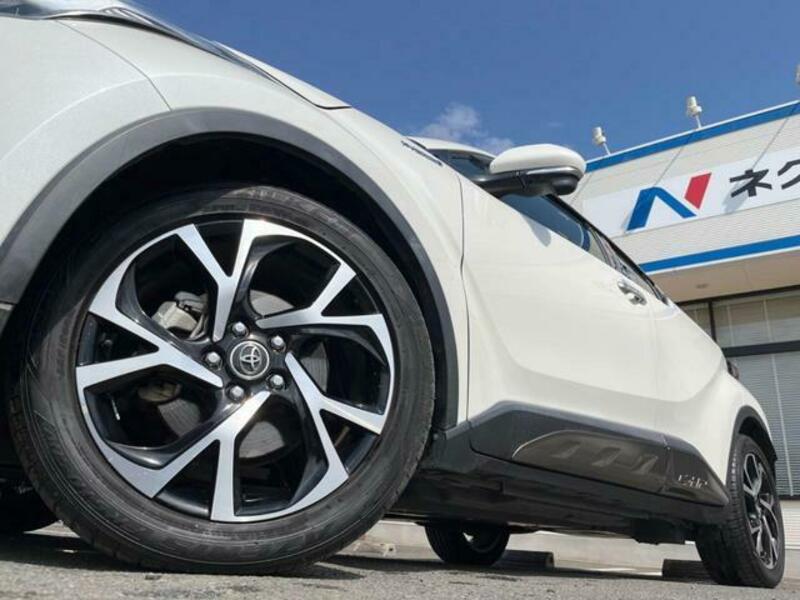 C-HR-13