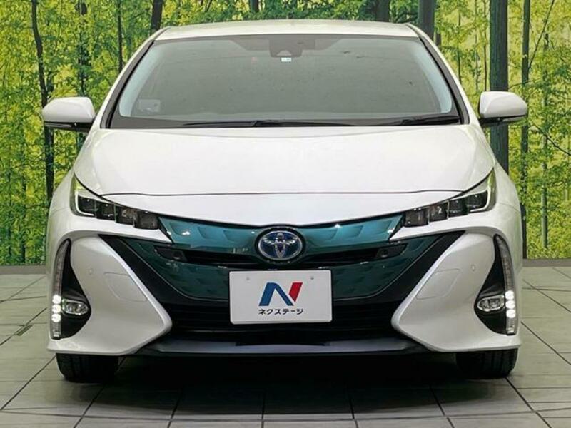 PRIUS PHV