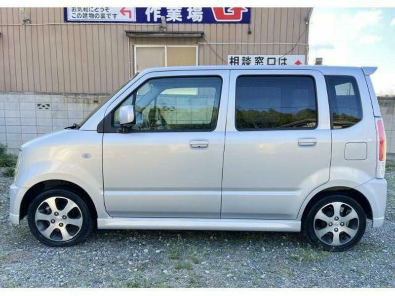 WAGON R