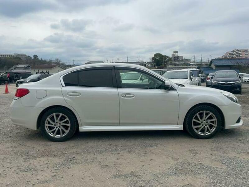 LEGACY B4