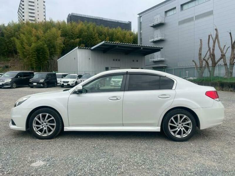 LEGACY B4
