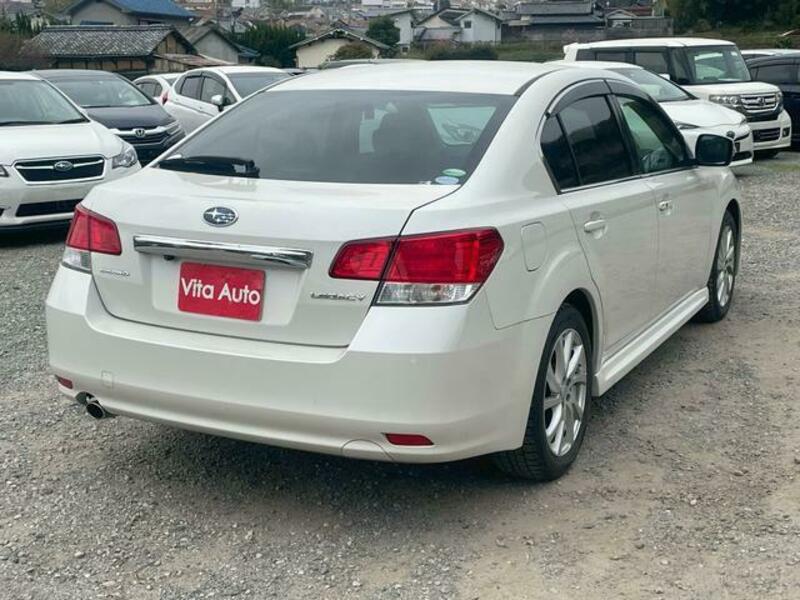 LEGACY B4
