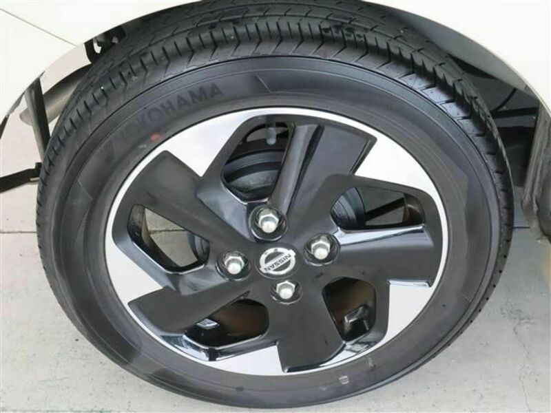 ROOX-8