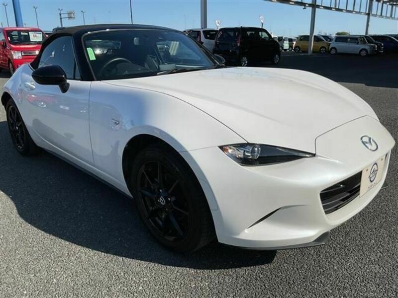 ROADSTER-24