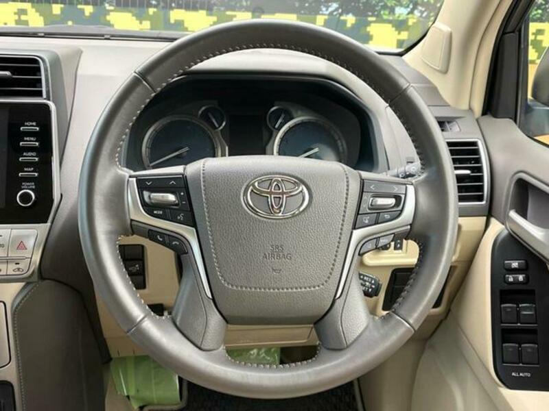 LAND CRUISER PRADO-13
