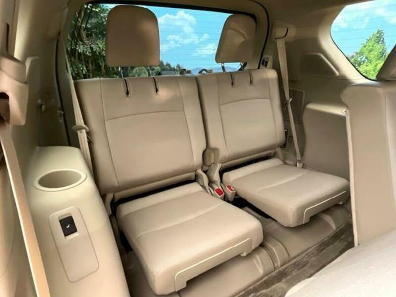 LAND CRUISER PRADO-12