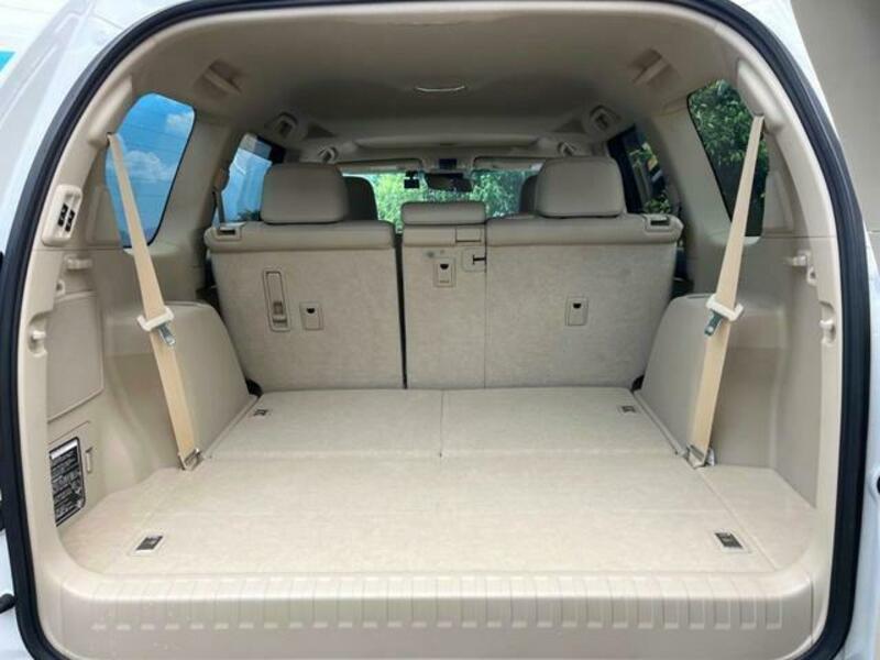 LAND CRUISER PRADO-13