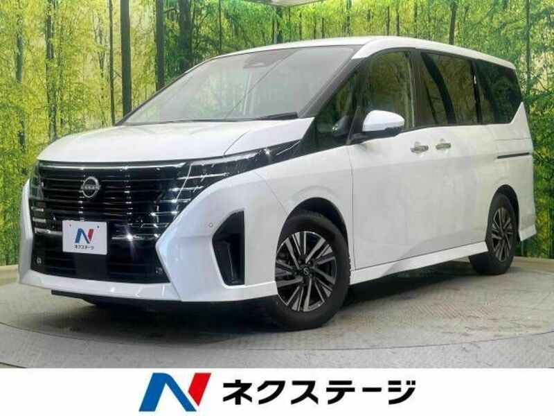 NISSAN　SERENA