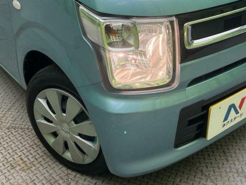 WAGON R-12
