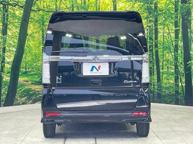 N BOX CUSTOM