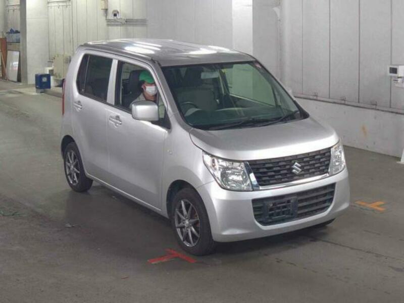 WAGON R-0
