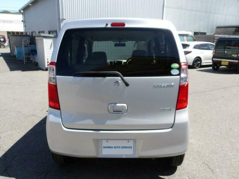 WAGON R-2