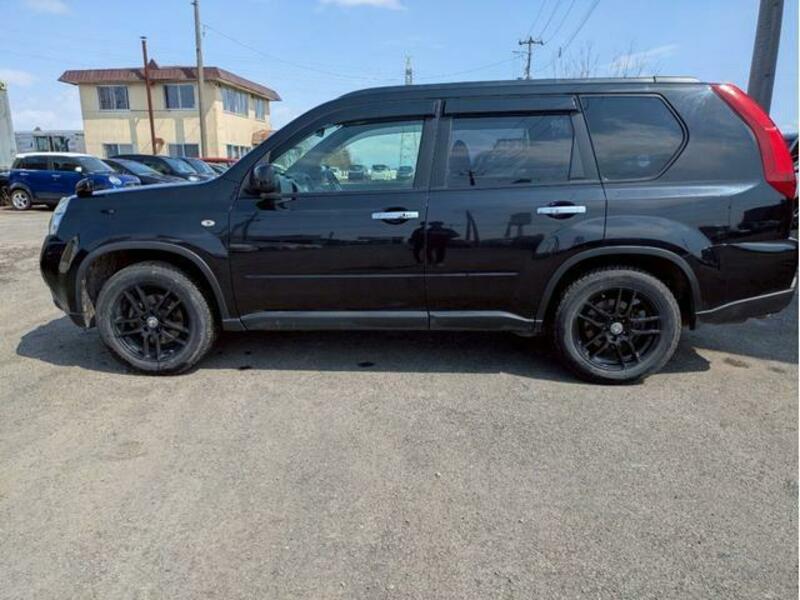 X-TRAIL-2