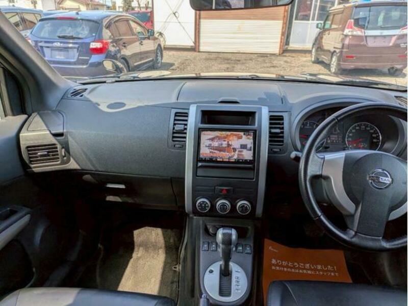 X-TRAIL-7