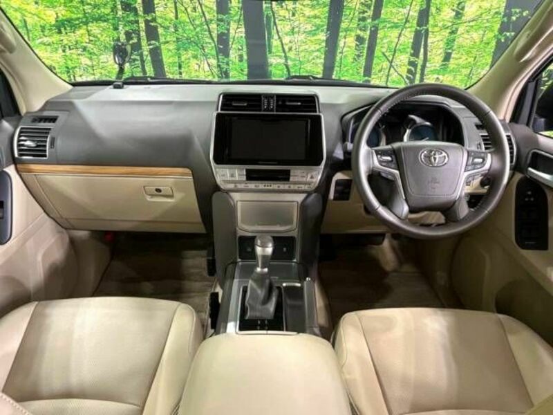 LAND CRUISER PRADO-2