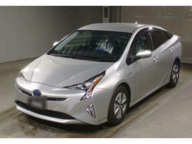 PRIUS-4